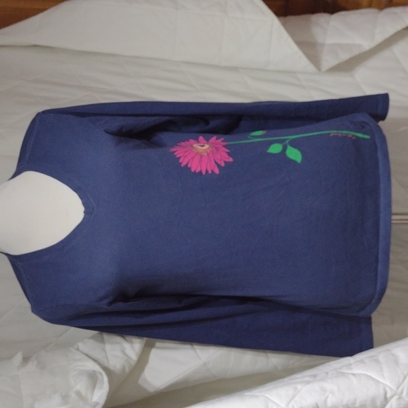 Life Is Good Tops - Beautiful blue Life is Good  crusher tee, sz XS